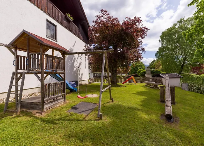 アパート Ferienwohnanlageoberaudorf B5 Mit Hallenbad Und Sauna オーバーアウドルフ